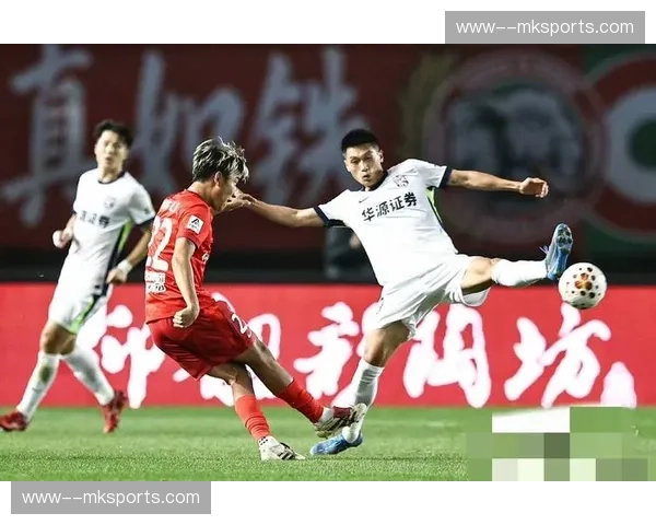 古斯塔沃七次错失绝佳机会 河南队外援前锋效率亟待提升